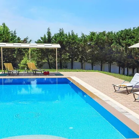 Lefki Villa